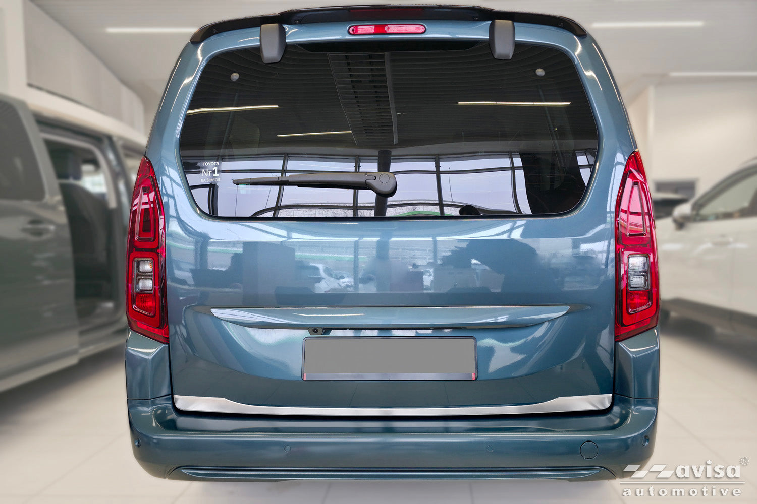 Bakluckelist Toyota Proace City Verso 2019–2024, facelift 2024+ – Silver satin – detaljbild 3