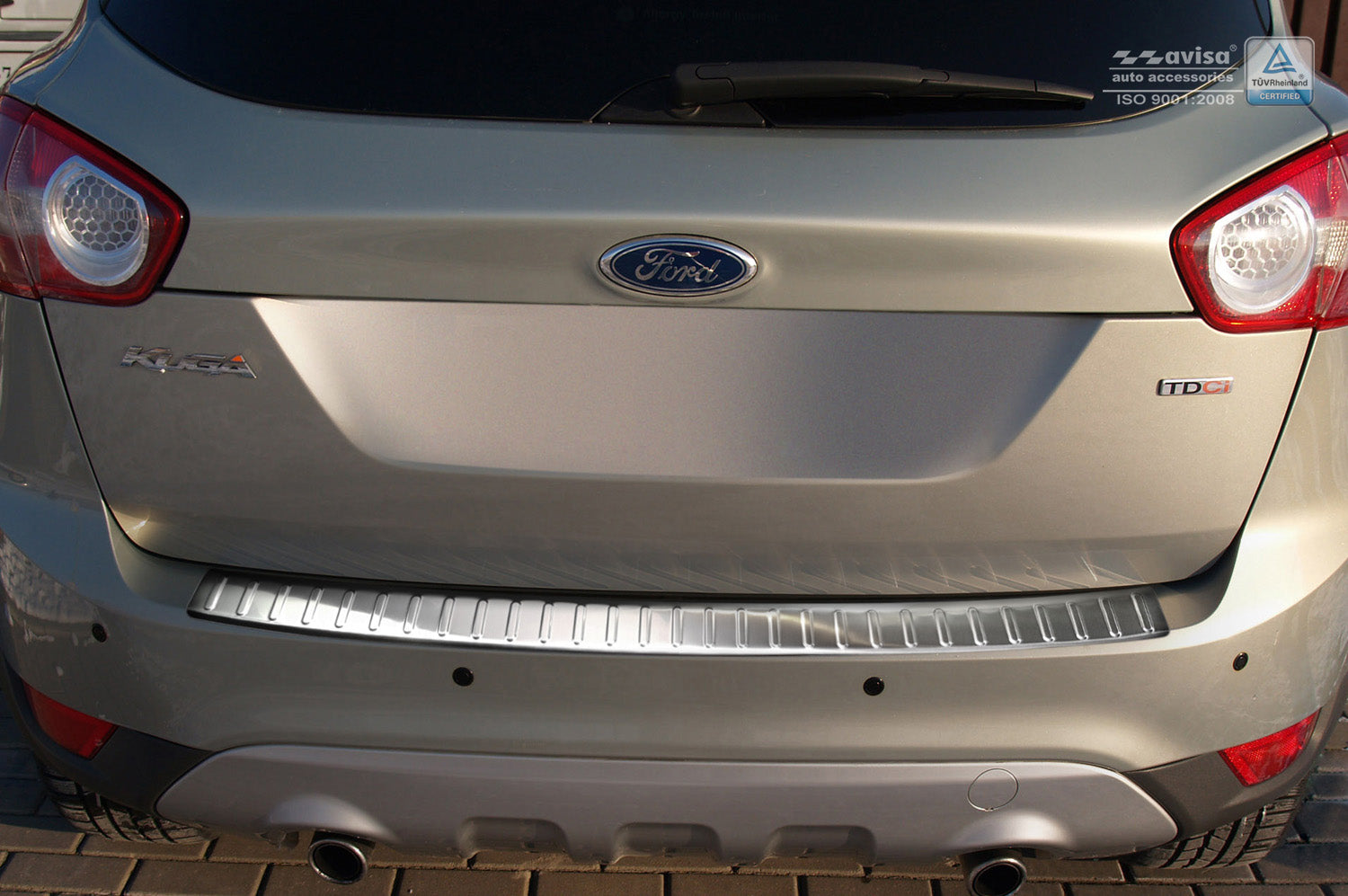 Lastskydd Ford Kuga I 2008–2013 – Silver satin – detaljbild 3