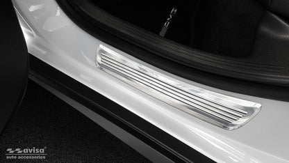 Tröskelskydd Mercedes Glc/ Glc Coupe 2015–2019, facelift 2019+ – Spegelpolerat silver – detaljbild 3