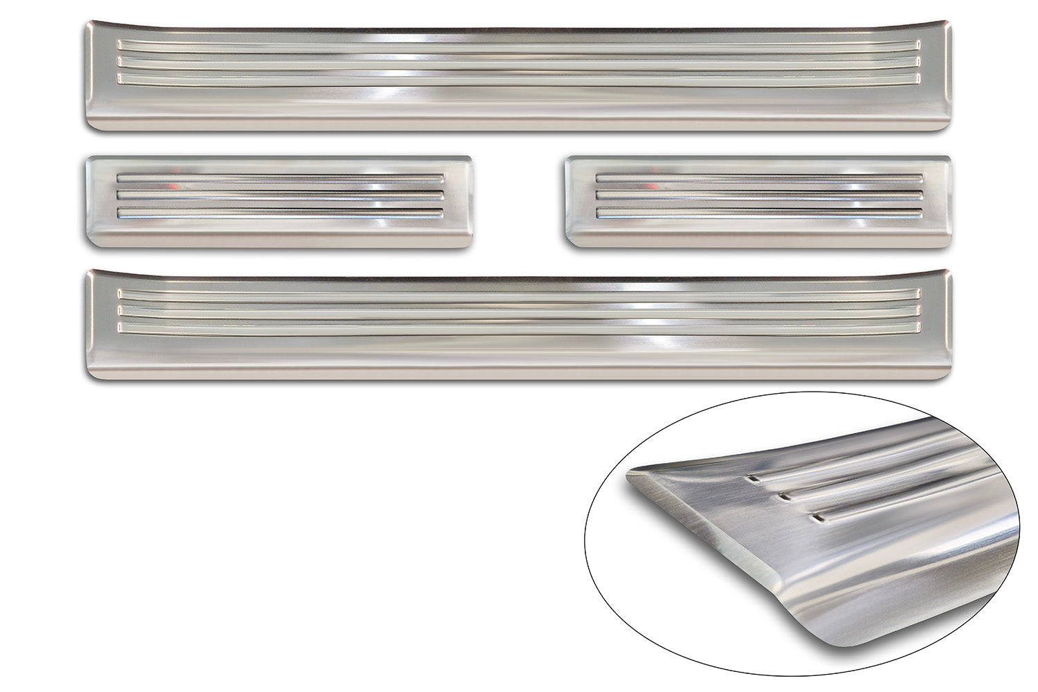 Tröskelskydd Lines Omoda 9 2024+ – Silver satin