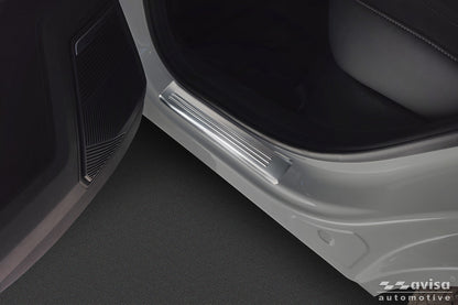 Tröskelskydd Lines Jaecoo J7 2023+ – Silver satin – detaljbild 2
