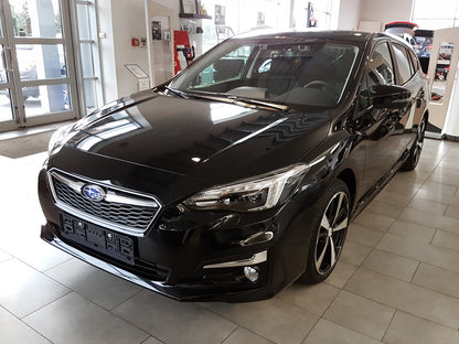 Lastskydd Subaru Impreza V (GT) 5-dörrars facelift 2017+ – Silver satin – detaljbild 3