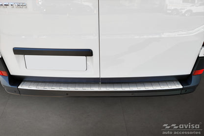 Lastskydd Volkswagen Crafter II 2017–2024, facelift 2024+ – Silver satin (2/35850) – detaljbild 3