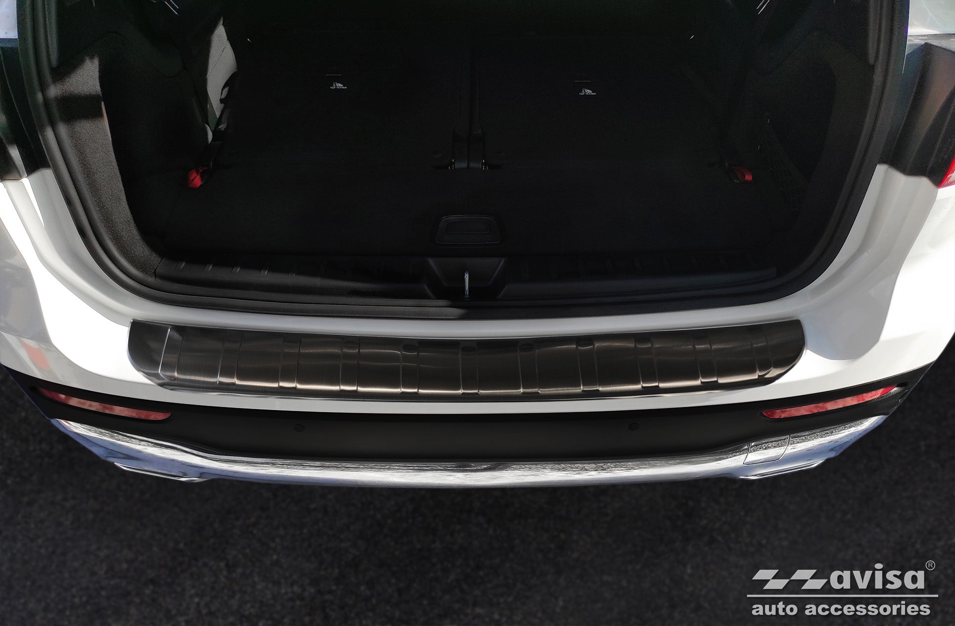 Lastskydd Mercedes Glb (X247) crossover 2019–2025/ Mercedes Glb AMG (X247) 2019–2025 – Svart – detaljbild 3