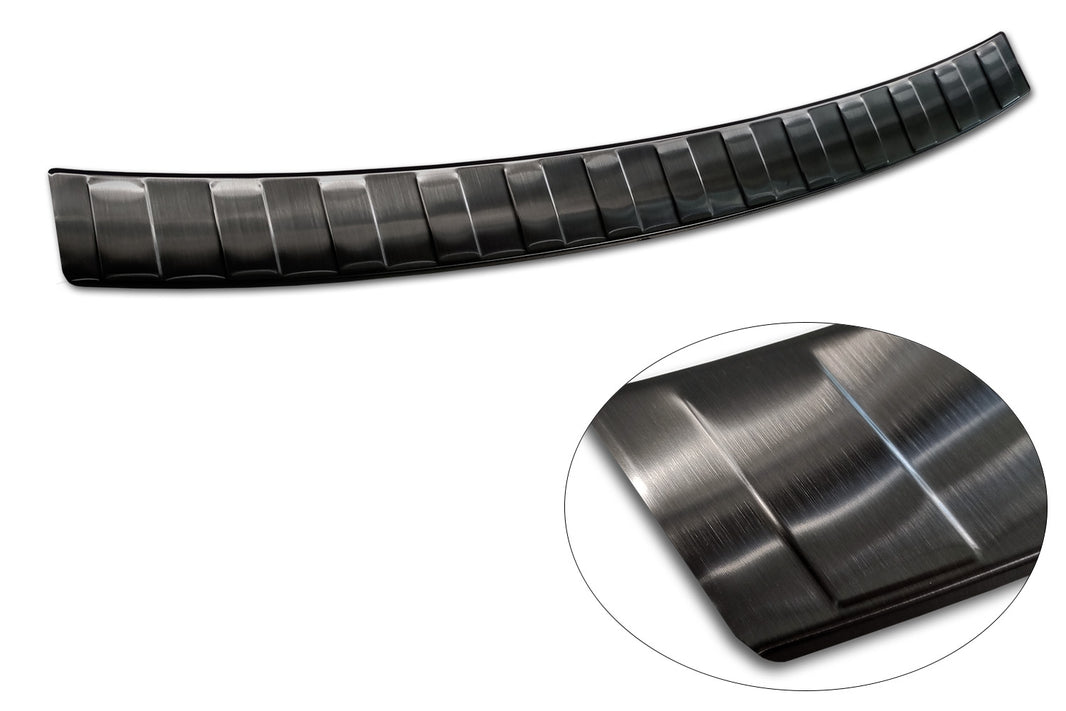 Lastskydd Skoda Fabia III Kombi facelift 2018+ – Svart