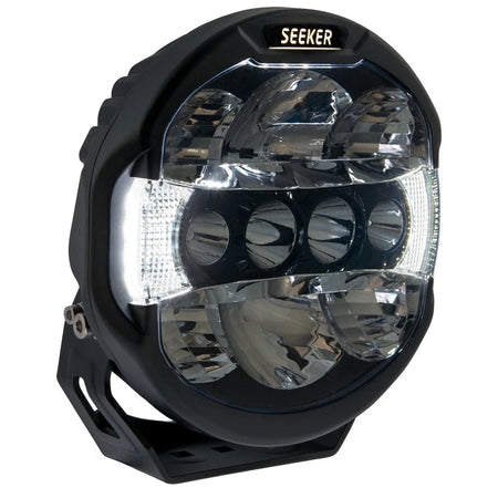 Seeker Extraljus Quantum 9 LED/LASER – produktbild framifrån | Carlevel