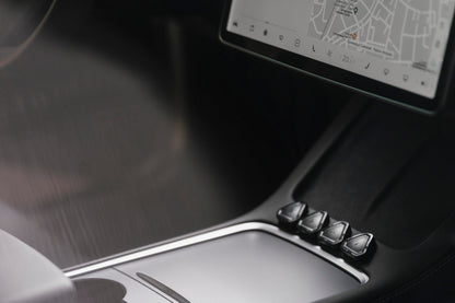kompletterande produktbild av Tesla S3XY Buttons Gen 2 Bundle – TESLA