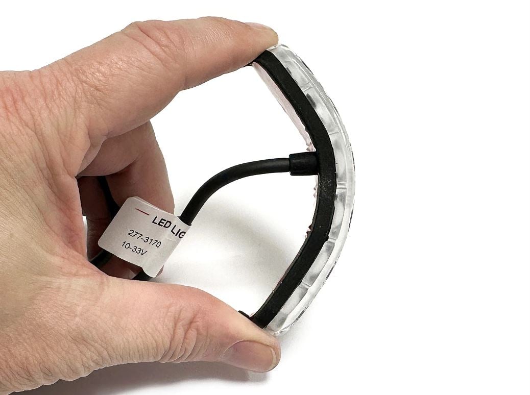LED Blixtljus LOKI R65 Klass 2 böjbart 10 – 33V – i användning | Carlevel