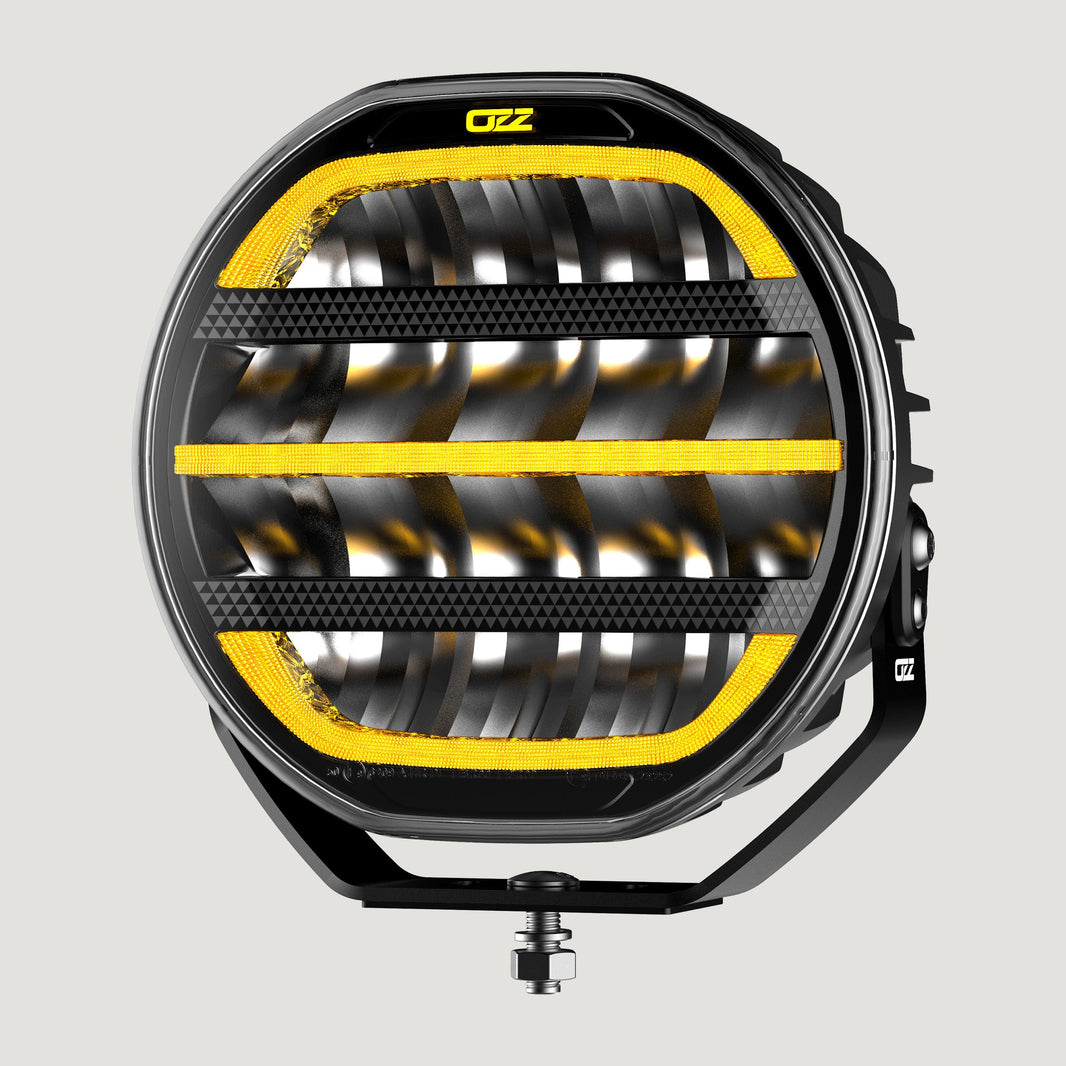 produktbild framifrån visande Extraljuspaket OZZ XR2 P9 Black X4 – OZZ