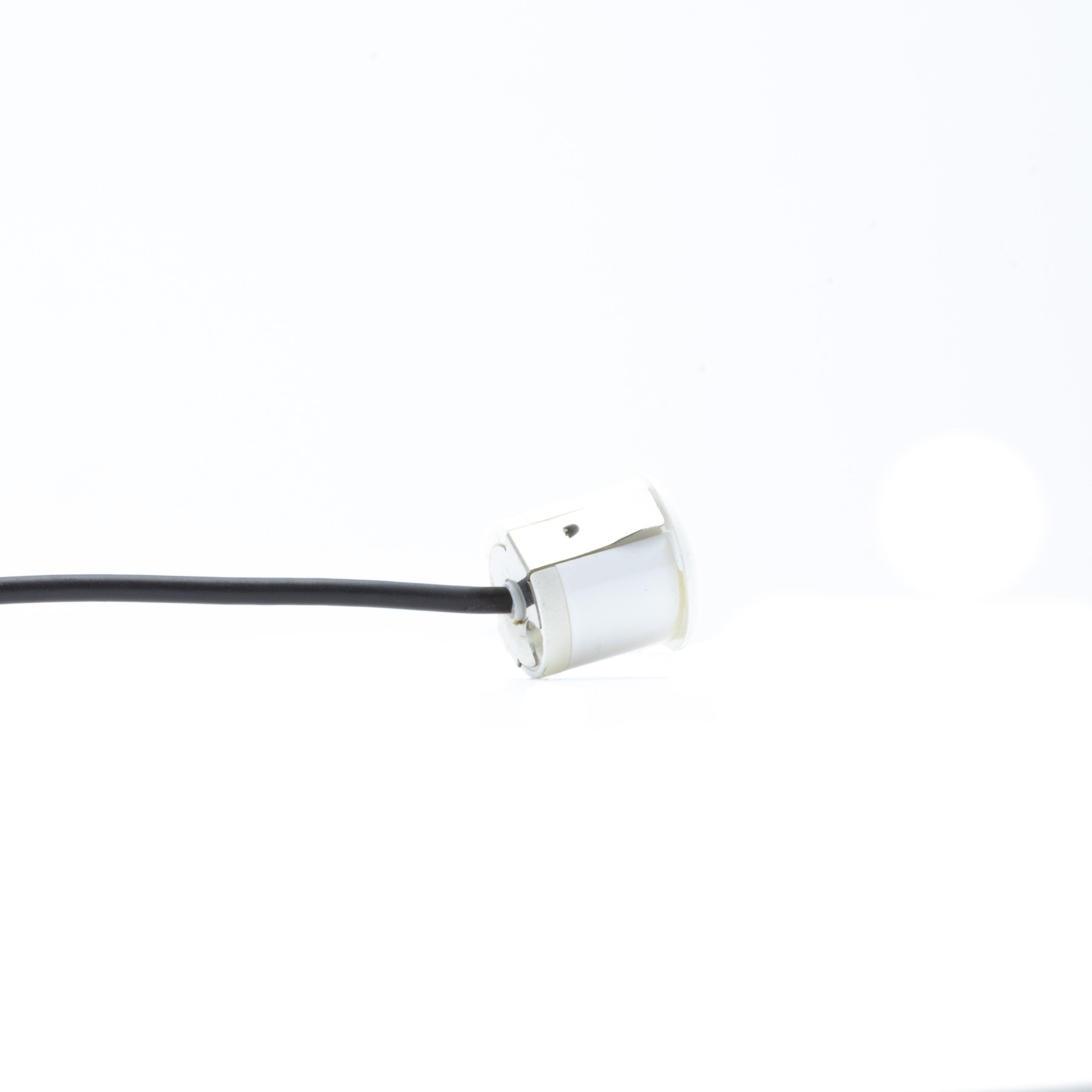 Parkeringssensor med display – Vit – ultraljudssensor – 4 sensorer – 4x 2,5 m