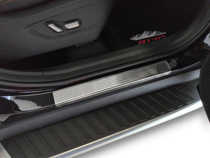 Tröskelskydd BAIC BJ30 2025+ – svart stål – bild 2