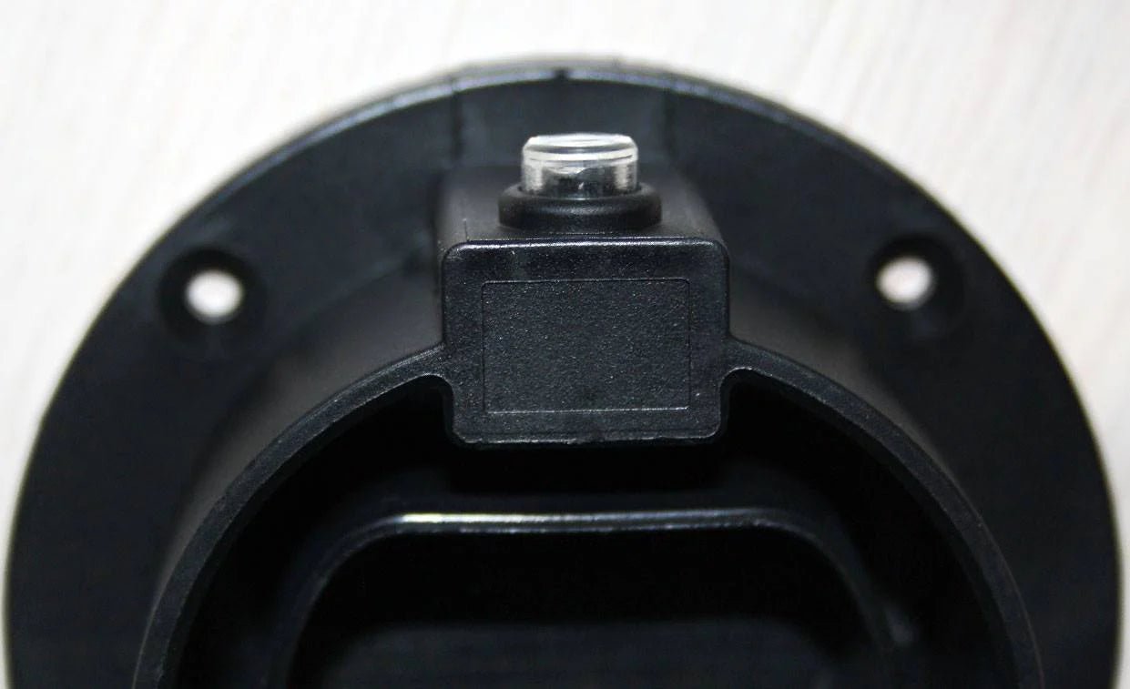 Laddkabel Väggfäste Typ 2 robust nylonplast – Evconnect – närbild detaljer | Evconnect