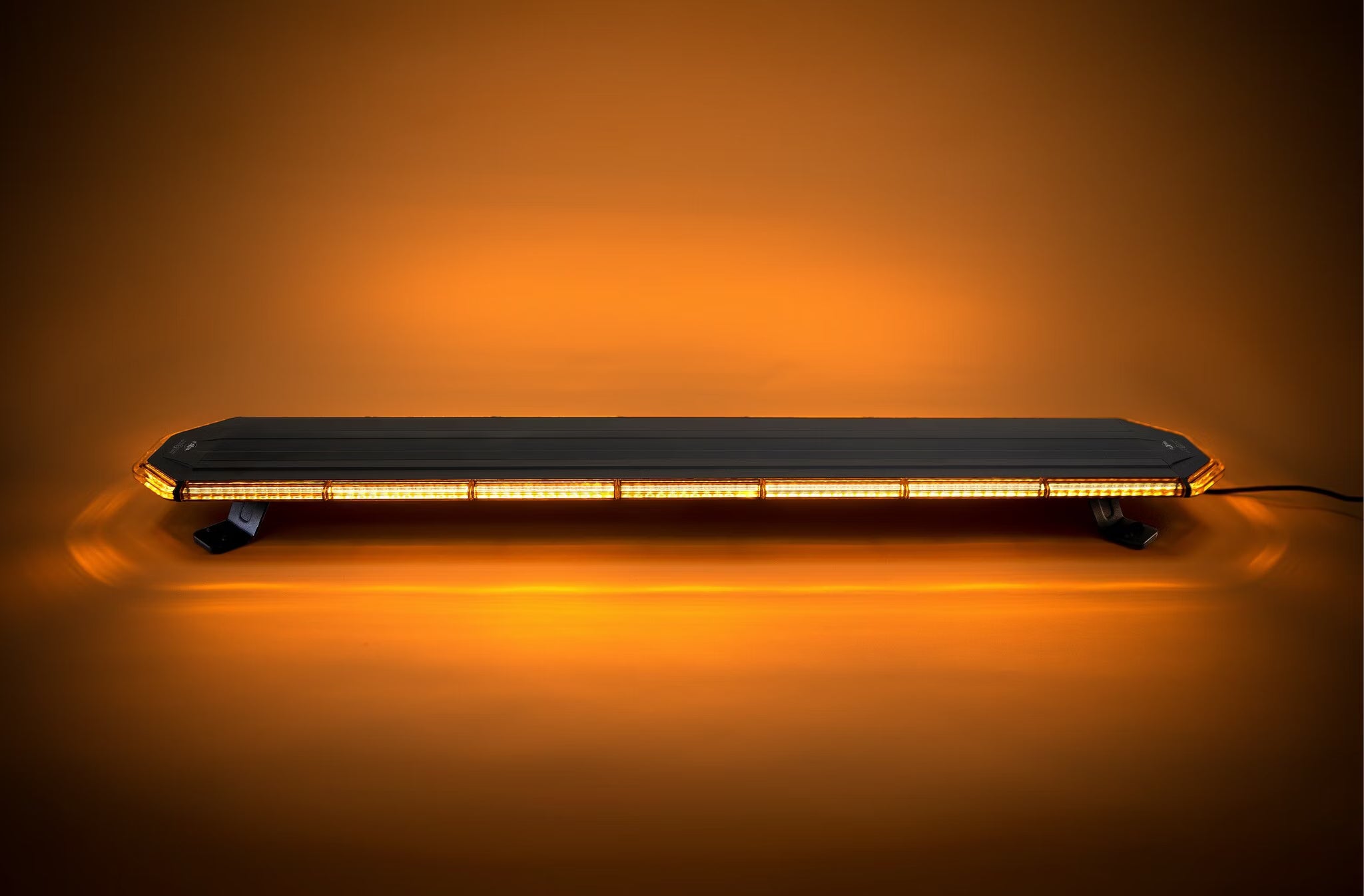 Flextra Slim LED Blixtljusramp – Ultratunn, E-godkänd, 24V – närbild