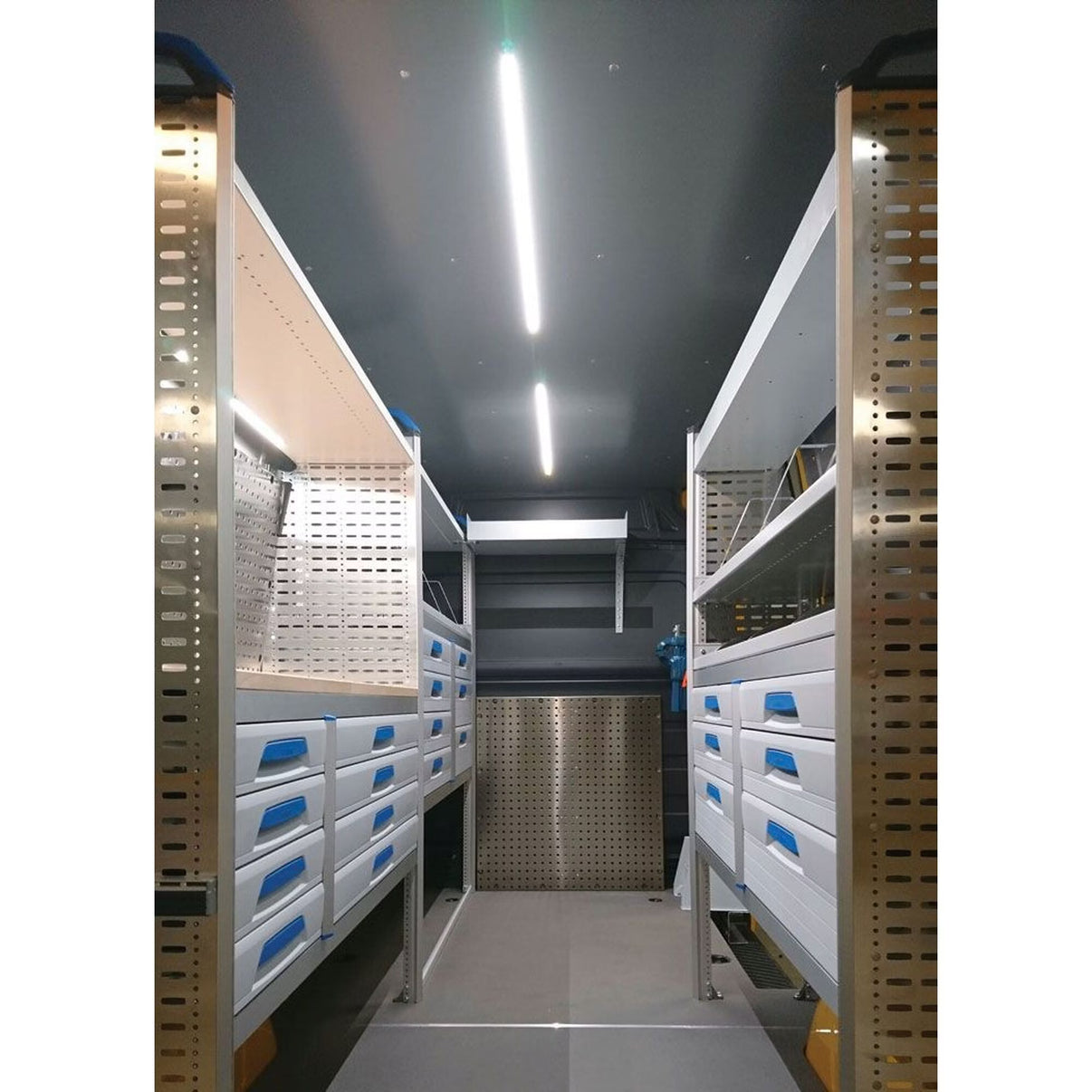 LED List Razor 12V 250/500/1000 mm – Varmvitt Ljus 4000K – närbild