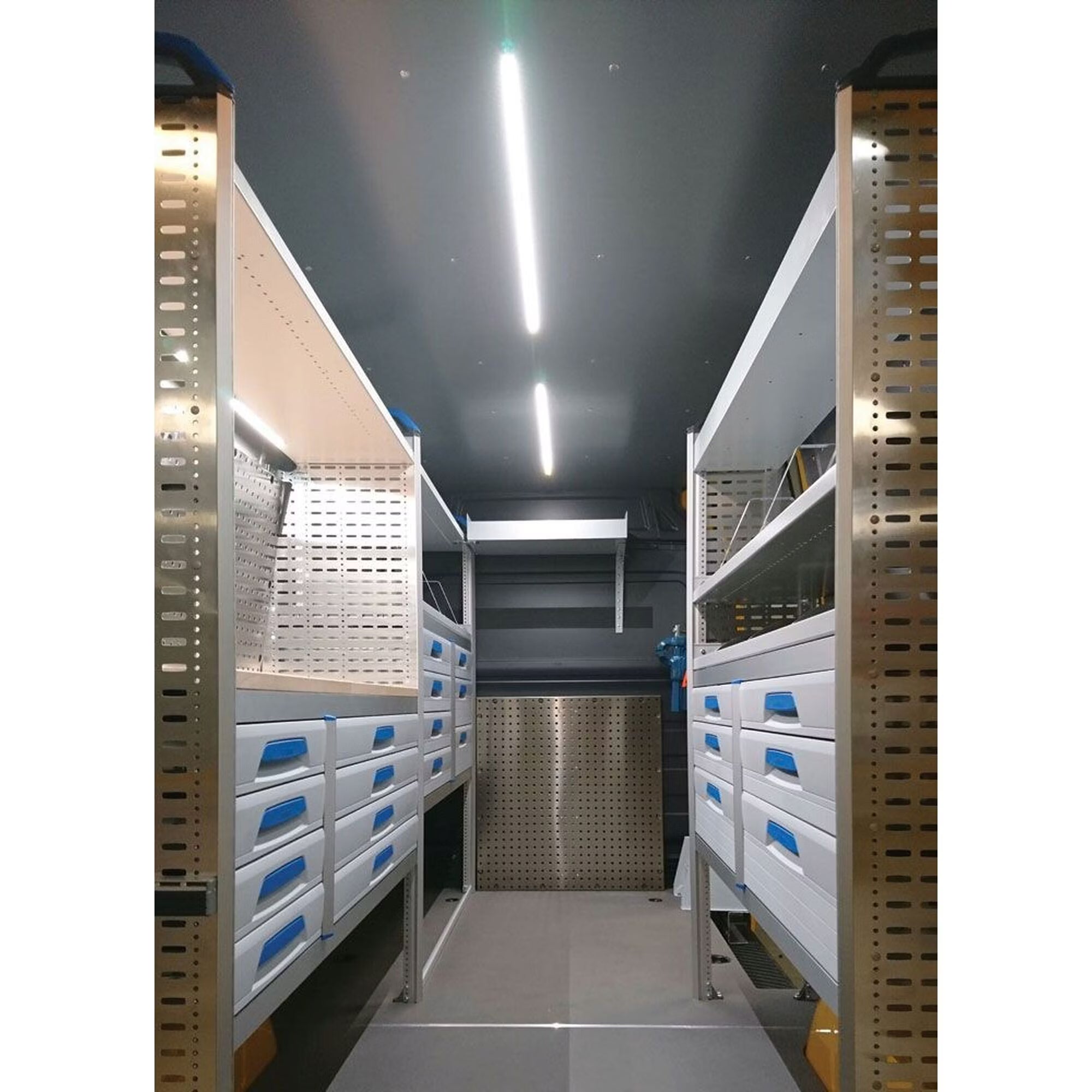 LED List Razor 12V 250/500/1000 mm – Varmvitt Ljus 4000K – närbild