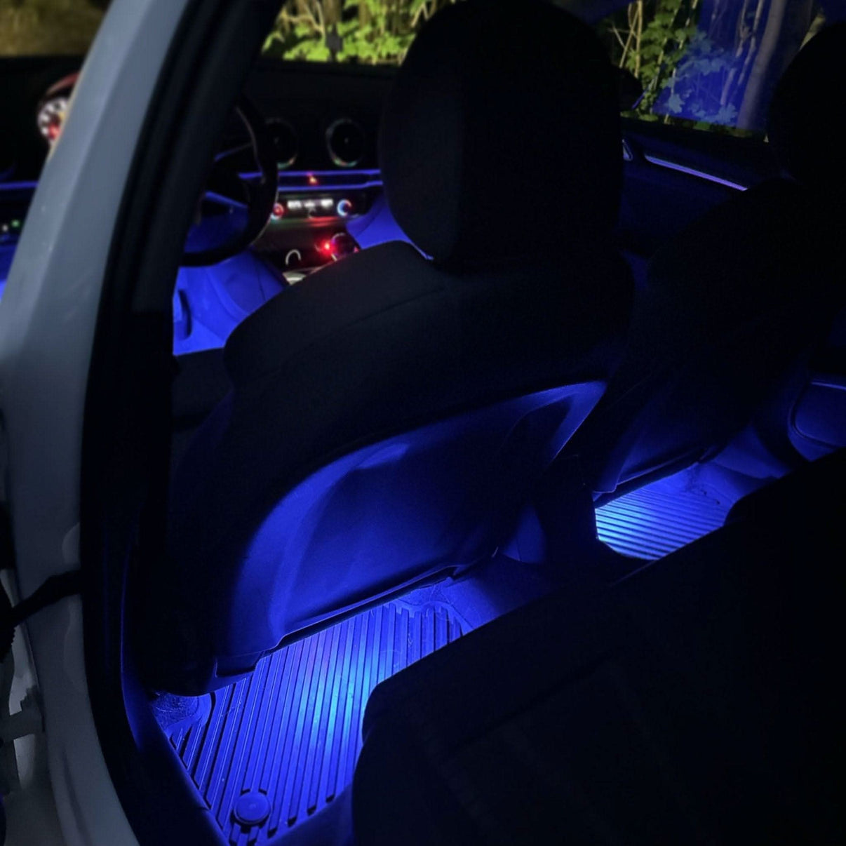 LED Interiörbelysning med App Kontroll – Anpassningsbar Färg & Ljusstyrka | Bil & Hem - Carlevel - 