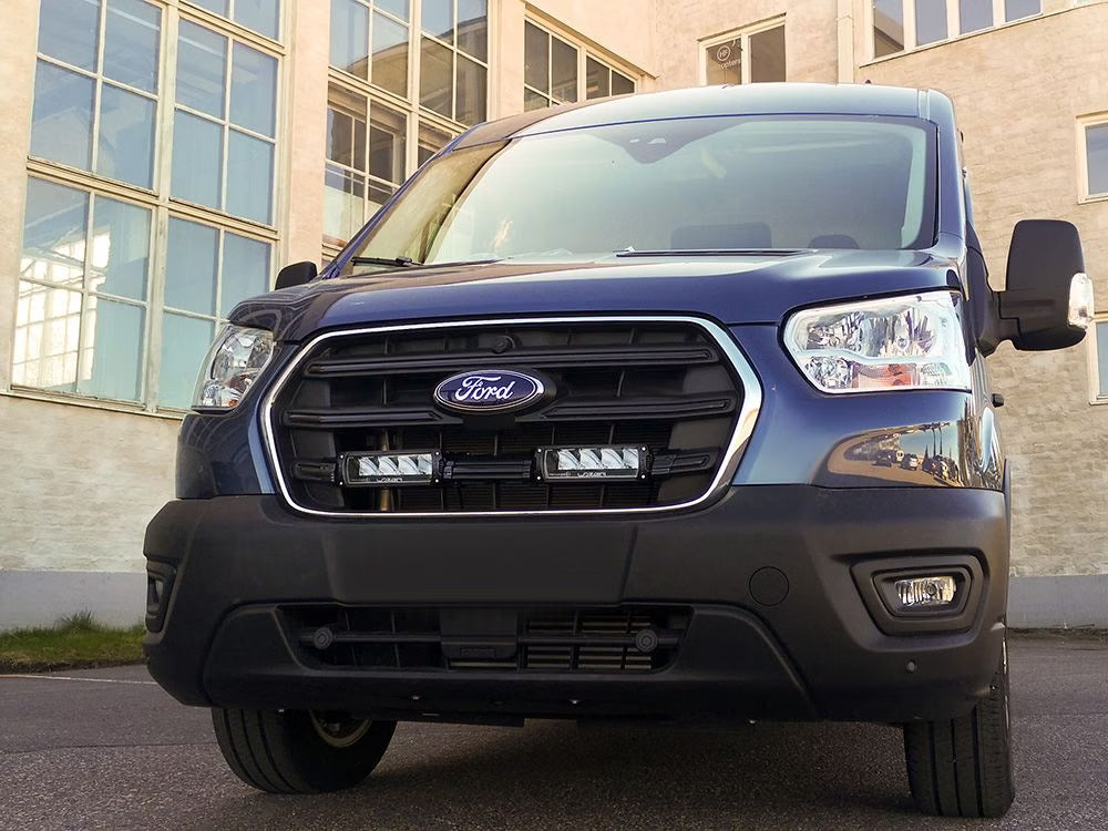 Grillkit extraljus Triple-R 750 Elite Gen2 – Ford Transit 2019 – detaljbild