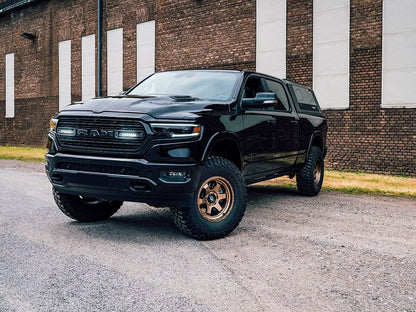 Grillkit extraljus Linear 6 – Dodge RAM 1500 2019 – detaljbild