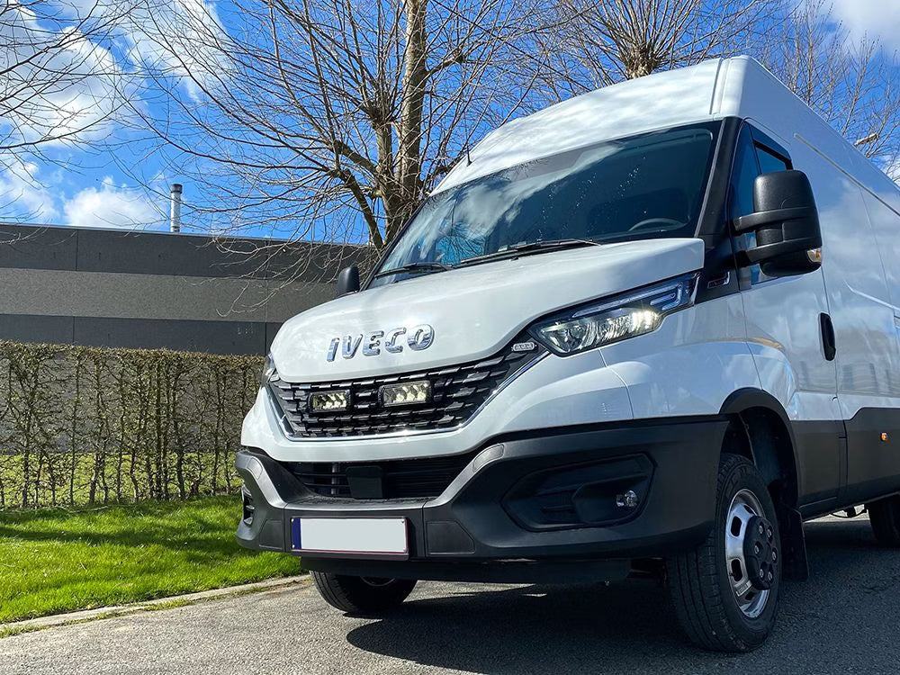 Grillkit extraljus Triple-R 750 Elite Gen2 – Iveco Daily 2019–2021 – detaljbild