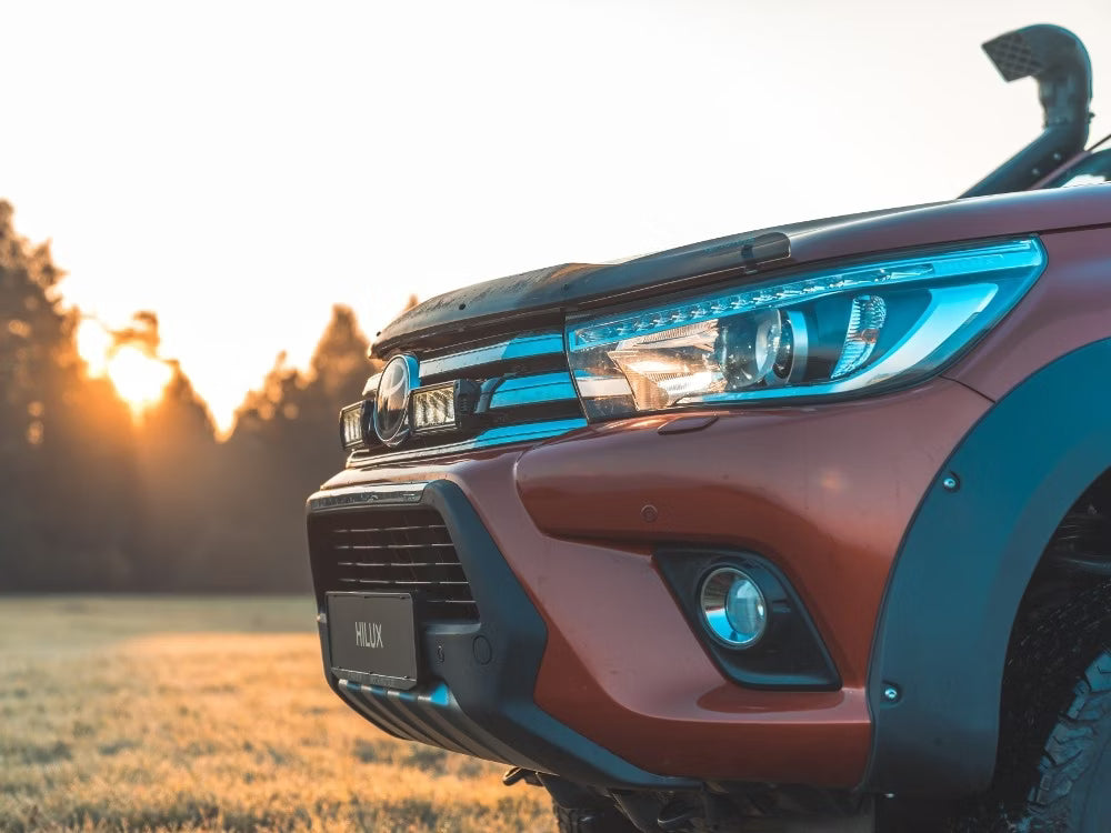 Grillkit extraljus Grillkit Lazer Triple-R 750 Gen2 – Passar Toyota Hilux 2017–2020 – produktbild