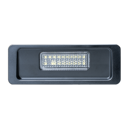 Skyltbelysning Volvo S90 – 2017 – produktbild framifrån | Xenonkungen