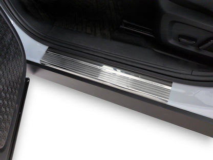 Tröskelskydd Mitsubishi Outlander IV 2025+ – svart stål – bild 2