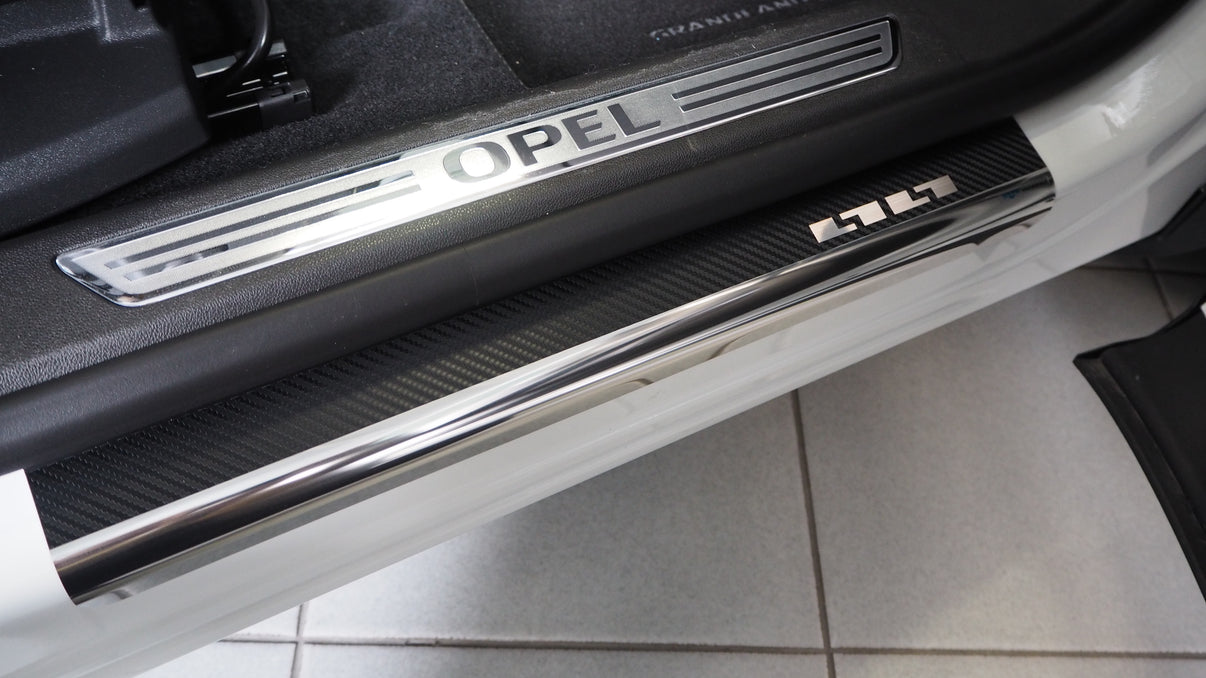 Tröskelskydd Opel Grandland 2017–2024 – kolfiber-look