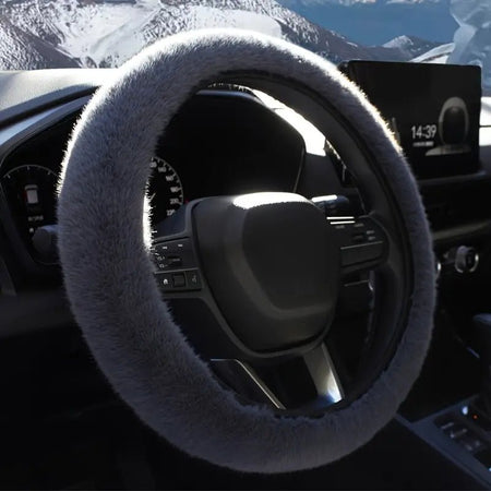 Rattskydd 39 cm fluffigt plysch – universellt rattöverdrag – närbild detaljer | Carlevel