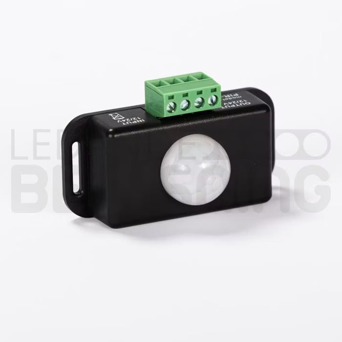 IR-sensor 12–24V – Rörelsesensor med justerbar timer, svart eller vit – närbild