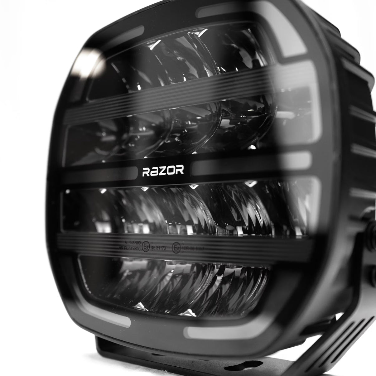LED Extraljus Razor Dragon 9" 160W Combo 695m – närbild