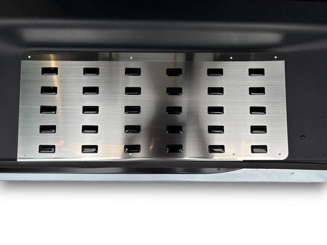 Fotstegsskydd Renault Trafic III FL Crew Van 2025+ – aluminium