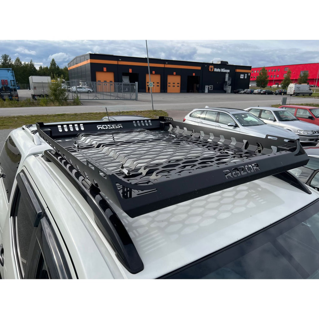 Takkorg Razor – Svartlackerad – För pickup & SUV – Fästen för LED-ramp – produktbild