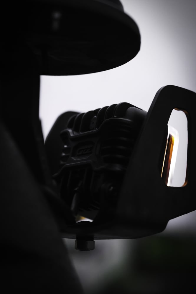 Arbetsljus SQR 3” 3500lm Flood Double Flash, OZZ Lights - Carlevel AB - Fordon och delar > Fordonsdelar > Belysning