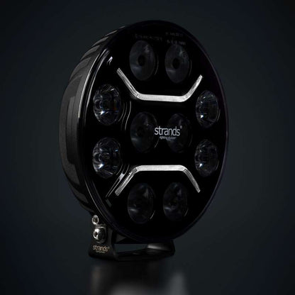 Extraljus Strands Lighting Division Dark Knight Intense 9″ vit/orange positionsljus – närbild detaljer