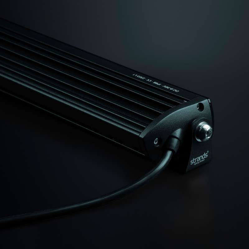 LED-ramp Dark Knight Nuuk 30″ 14200 lm vit-orange – 2.5 m kabel – närbild detaljer | Carlevel