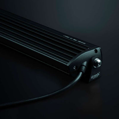 LED-ramp Dark Knight Nuuk 30″ 14200 lm vit-orange – 2.5 m kabel – närbild detaljer | Carlevel