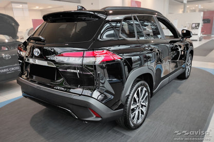 Fotstöd Toyota Corolla Cross (XG1TJ) 2022+ – Svart | AVISA - Carlevel AB - Fotstöd