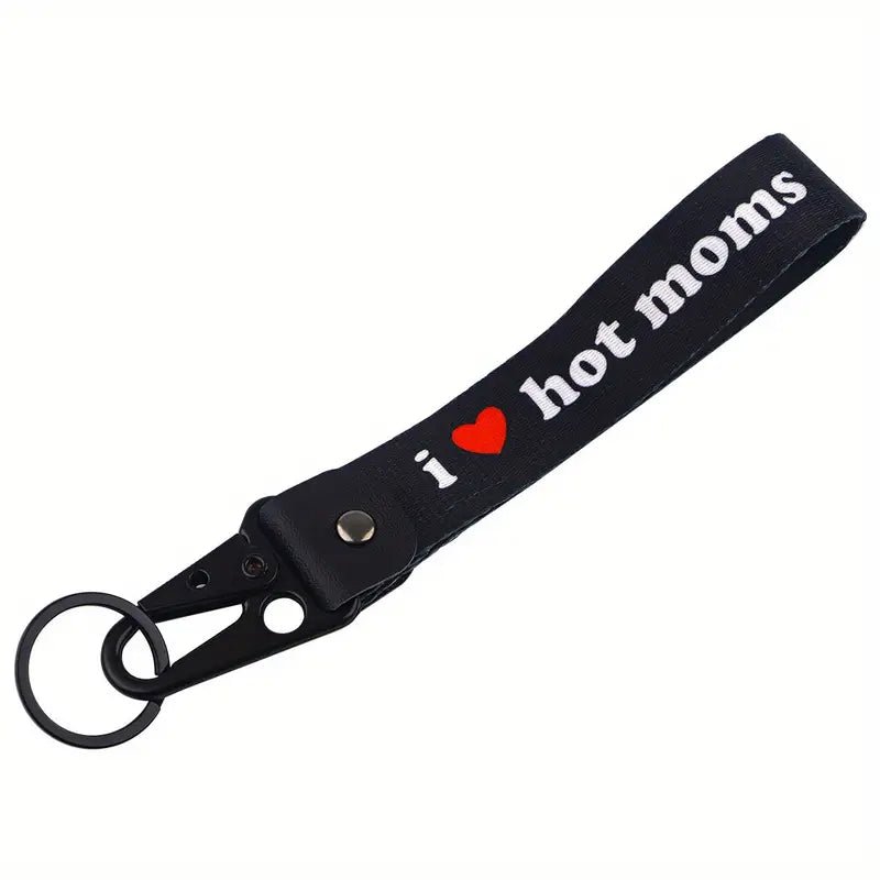 I Love Hot Moms Nyckelring – Broderad - Carlevel - 