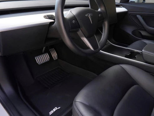 Litet Paket 3D Maxpider Tesla Model 3 2021 – 2023 – i användning | TESLA
