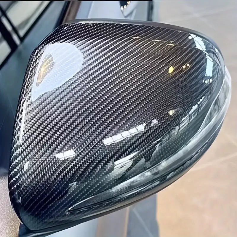 Vinylfolie kolfiber-look reptålig vattentät – bilinteriör dekor skyddsfilm – närbild detaljer | Carlevel