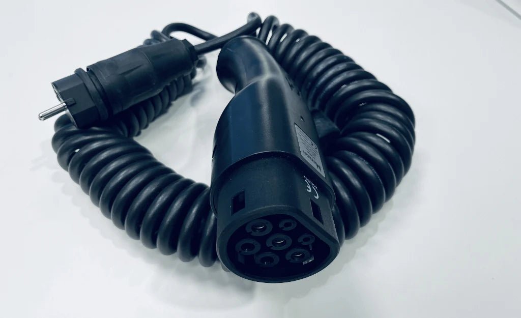Laddkabel Mode 2 Typ 2 Spiral 6–16A 230V | Portabel EV - laddare Schuko - Carlevel - Laddkablar för hushållsuttag (Mode 2)