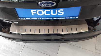 Lastskydd Ford Focus III FL 5D 2014–2018 – rostfritt stål - Carlevel AB - Fordon och delar > Fordonsdelar > Karossdelar > Stötfångare