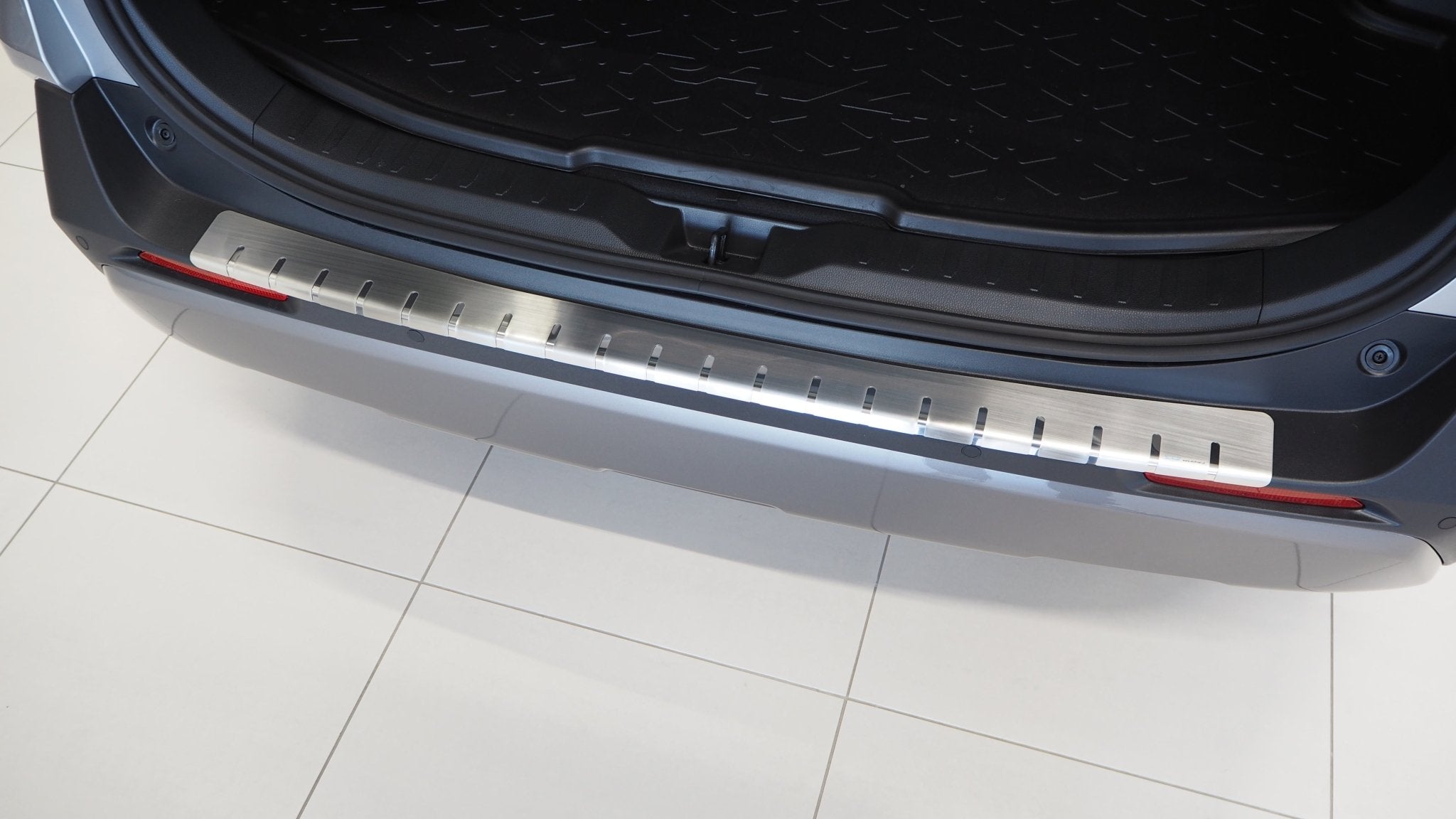 Lastskydd i Stål Toyota RAV4 V 2019+ - Carlevel - 