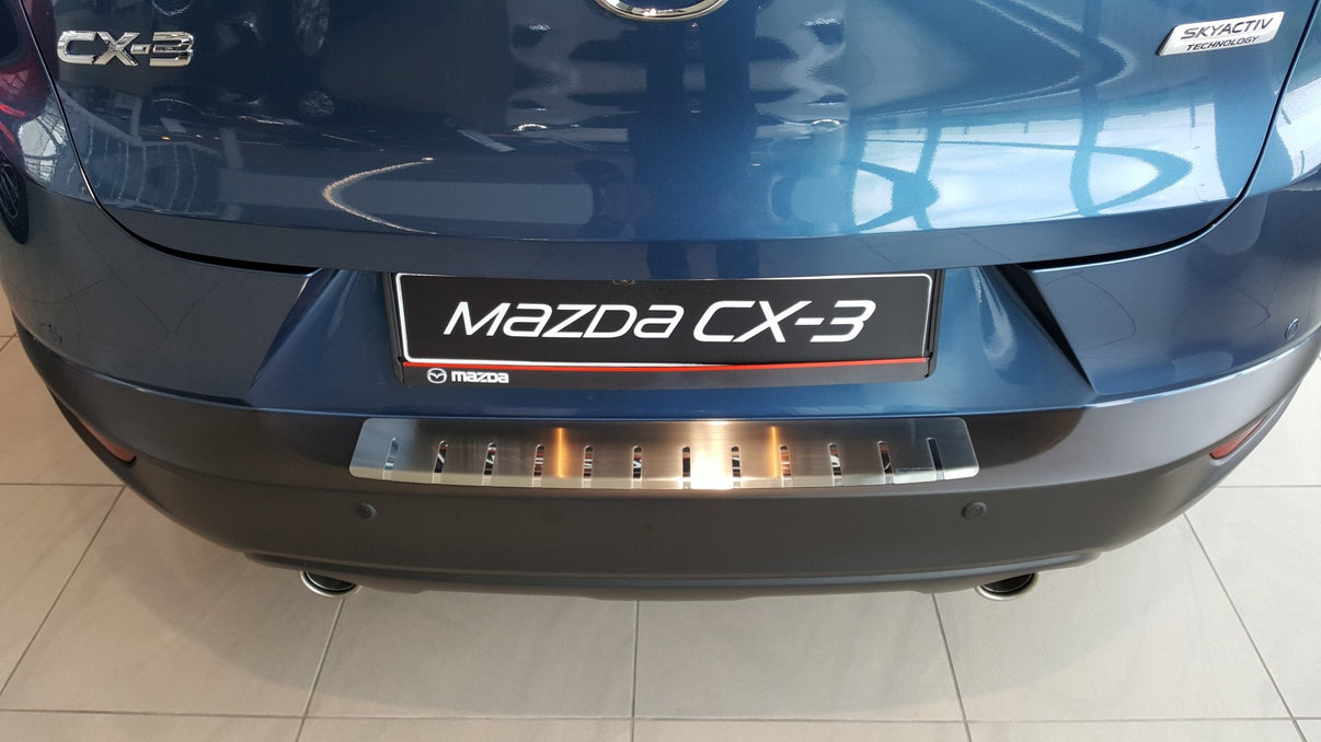 Lastskydd Mazda CX-3 2015–2022 – rostfritt stål - Carlevel AB - Fordon och delar > Fordonsdelar > Karossdelar > Stötfångare