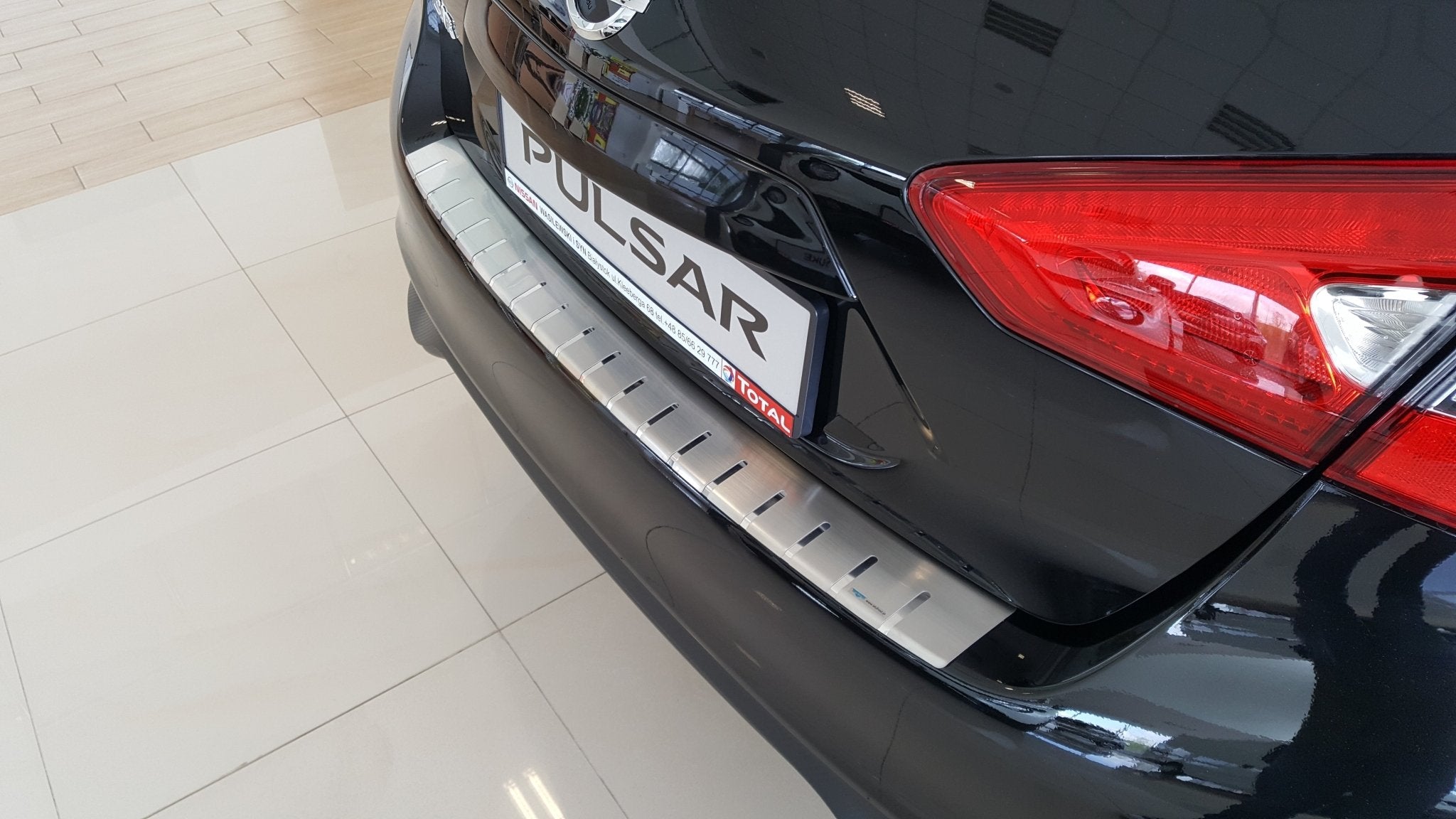 Lastskydd Nissan Pulsar 2014–2018 – rostfritt stål - Carlevel AB - Fordon och delar > Fordonsdelar > Karossdelar > Stötfångare