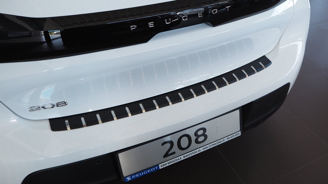 Lastskydd Peugeot 208 II 2019+ – kolfiber-look (stål) - Carlevel AB - Fordon och delar > Fordonsdelar > Karossdelar > Stötfångare