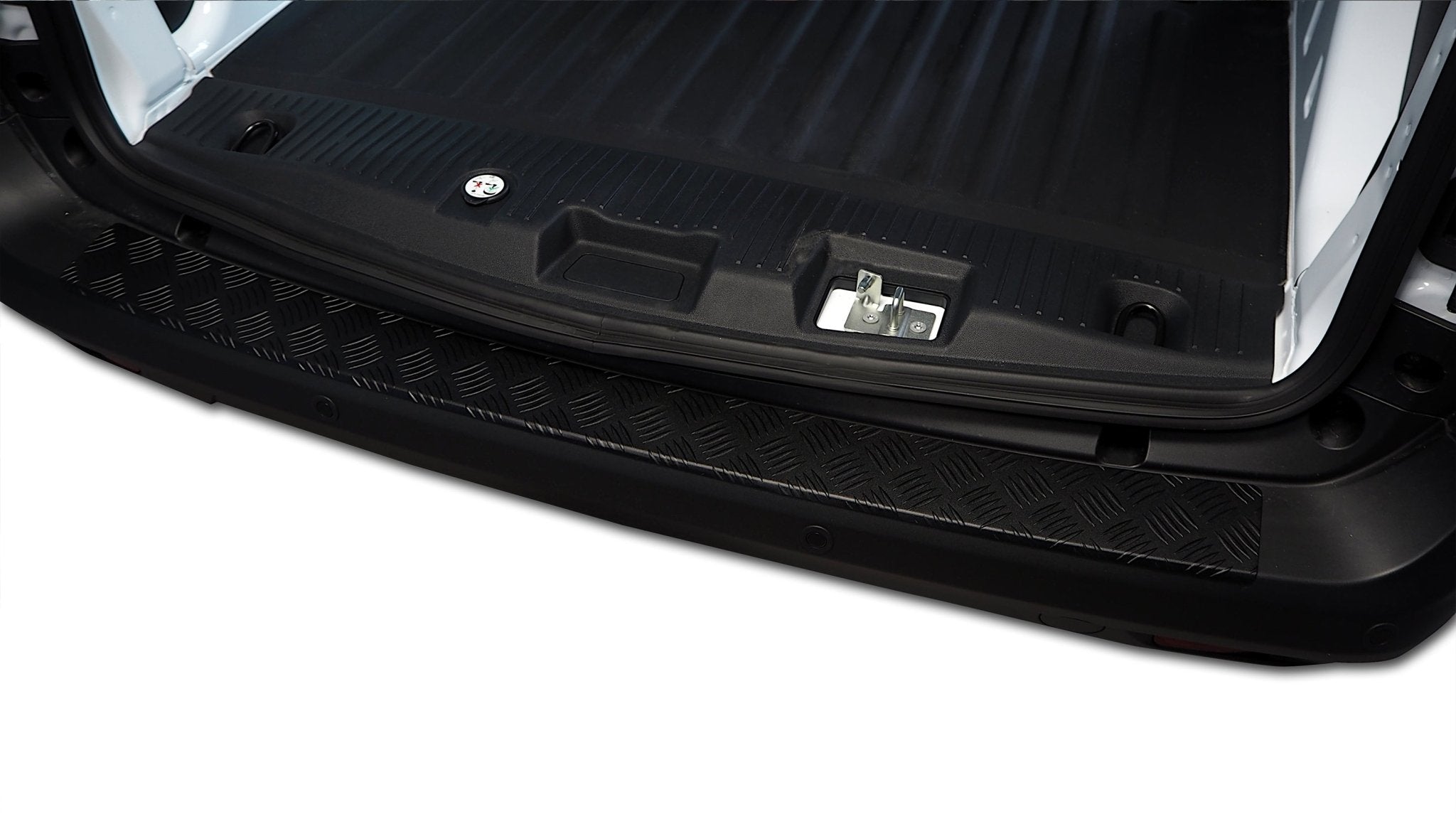 Lastskydd räfflad svart aluminium Transit Courier II / Tourneo 2023+ - Carlevel - 