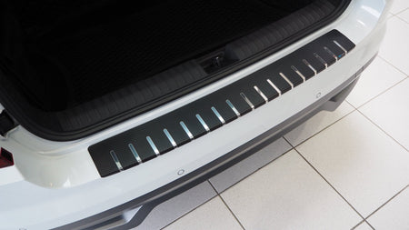 Lastskydd Skoda Kamiq 2019–2023 – kolfiber-look - Carlevel AB - Fordon och delar > Fordonsdelar > Karossdelar > Stötfångare