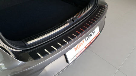 Lastskydd stål/kolfiber Seat Leon III Kombi 2014–2020 - Carlevel - 