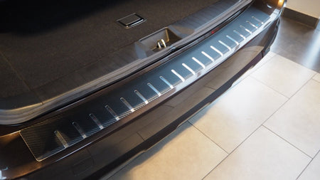 Lastskydd Subaru Outback V 2014–2019 – kolfiber-look - Carlevel AB - Fordon och delar > Fordonsdelar > Karossdelar > Stötfångare